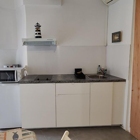 Joli T2 Ambiance Nautique Climatise Et Bien Situe Apartment Marseillan  Exterior photo